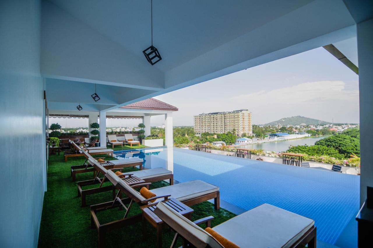 Hotel The Haven Мандалай Экстерьер фото